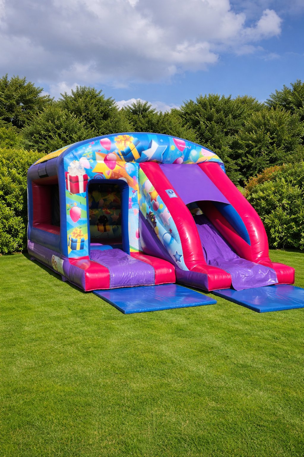 LTN Bouncy Castles photo 2